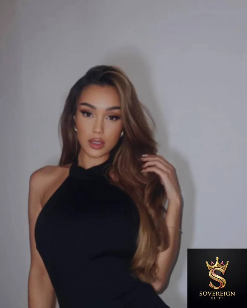 istanbulescdrkcn Simge İstanbul Escort Galeri Görseli 3 - üniversiteli