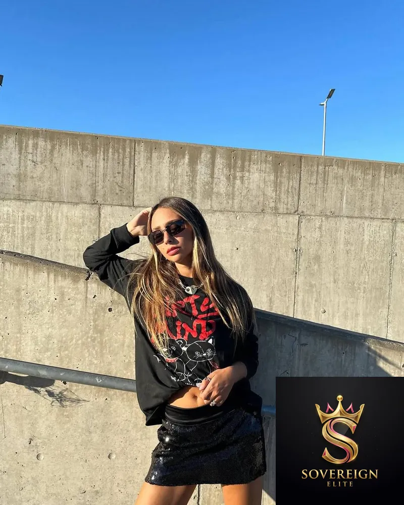 istanbulescdrkcn Cansel İstanbul Escort Galeri Görseli 3 - otele gelen