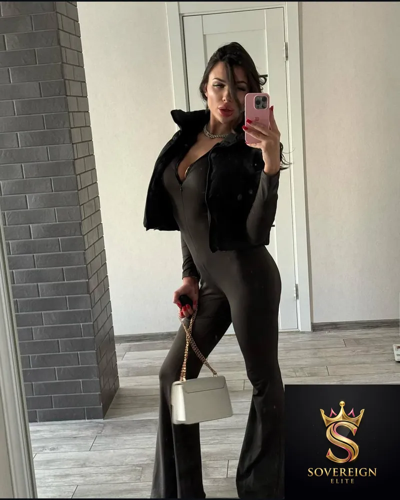 Nil | Bakirkoy VIP Escort | DRKCNAY SEÇKİN AJANS