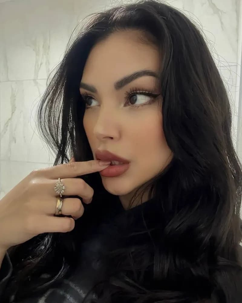 ISTANBULESCDRKCN DORUK 2025 Istanbul Gerçek Genç Escort Bayan Resimleri - DRKCNAY ELITE %100 GERÇEK - Merve rus escort buluşmak için - Poz 1