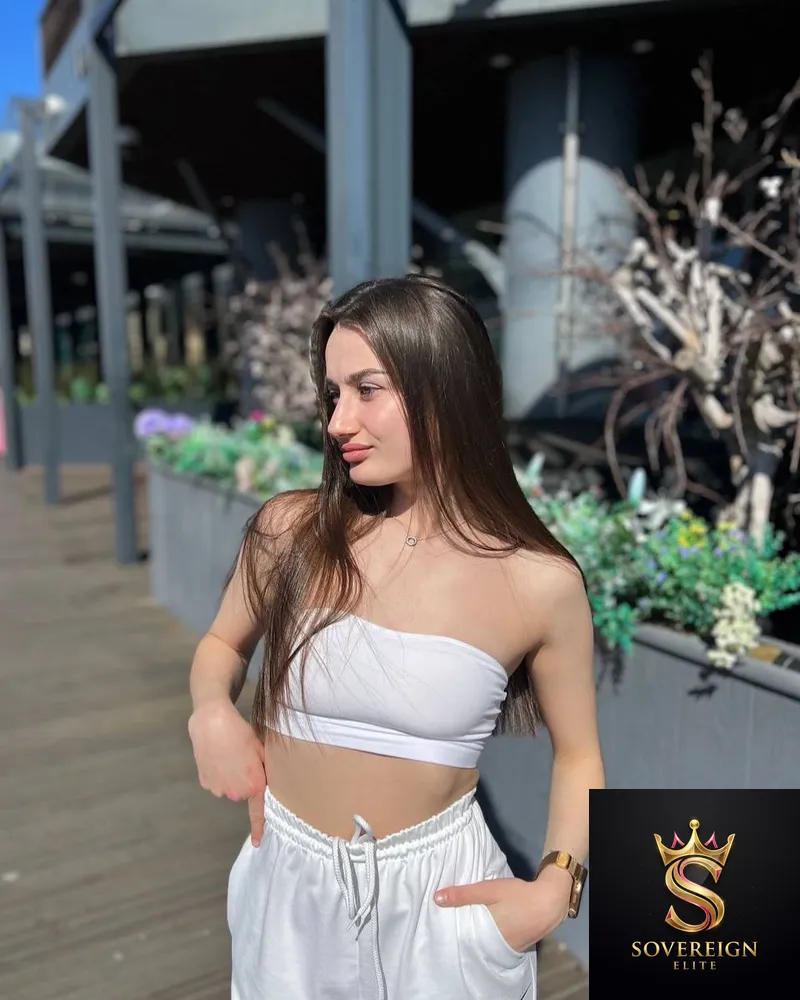 istanbulescdrkcn Eysan-ev-otel-rezidans İstanbul Escort Galeri Görseli 3 - vip