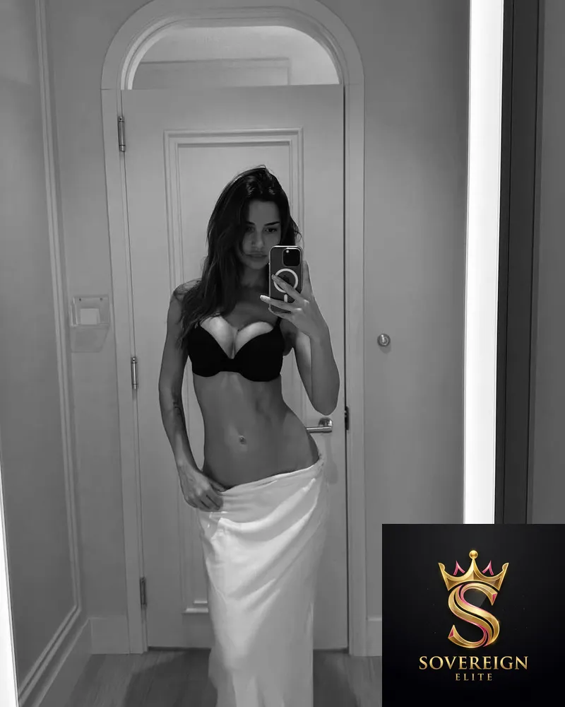 istanbulescdrkcn Fatos-balatcik-kendi-yeri İstanbul Escort Galeri Görseli 1 - sınırsız
